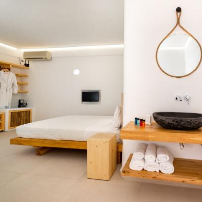 Thira hotel triple room 12 Thira hotel triple room 12