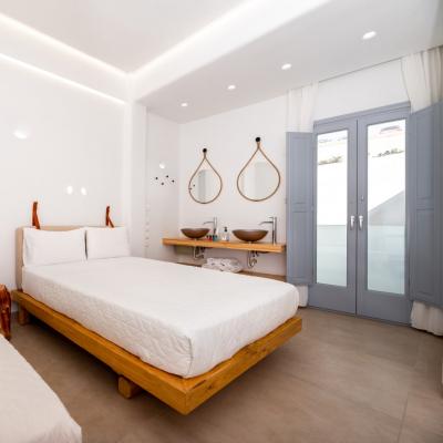 Thira hotel triple room 4 Thira hotel triple room 4