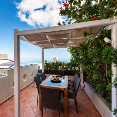 thira hotel two bedroom apartment split level sea view jetted tub 11 thira hotel two bedroom apartment split level sea view jetted tub 11