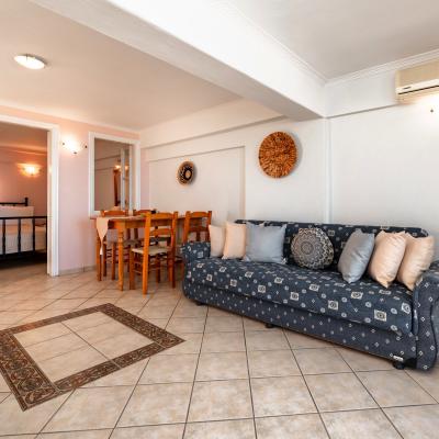 thira hotel two bedroom apartment split level sea view jetted tub 14 thira hotel two bedroom apartment split level sea view jetted tub 14